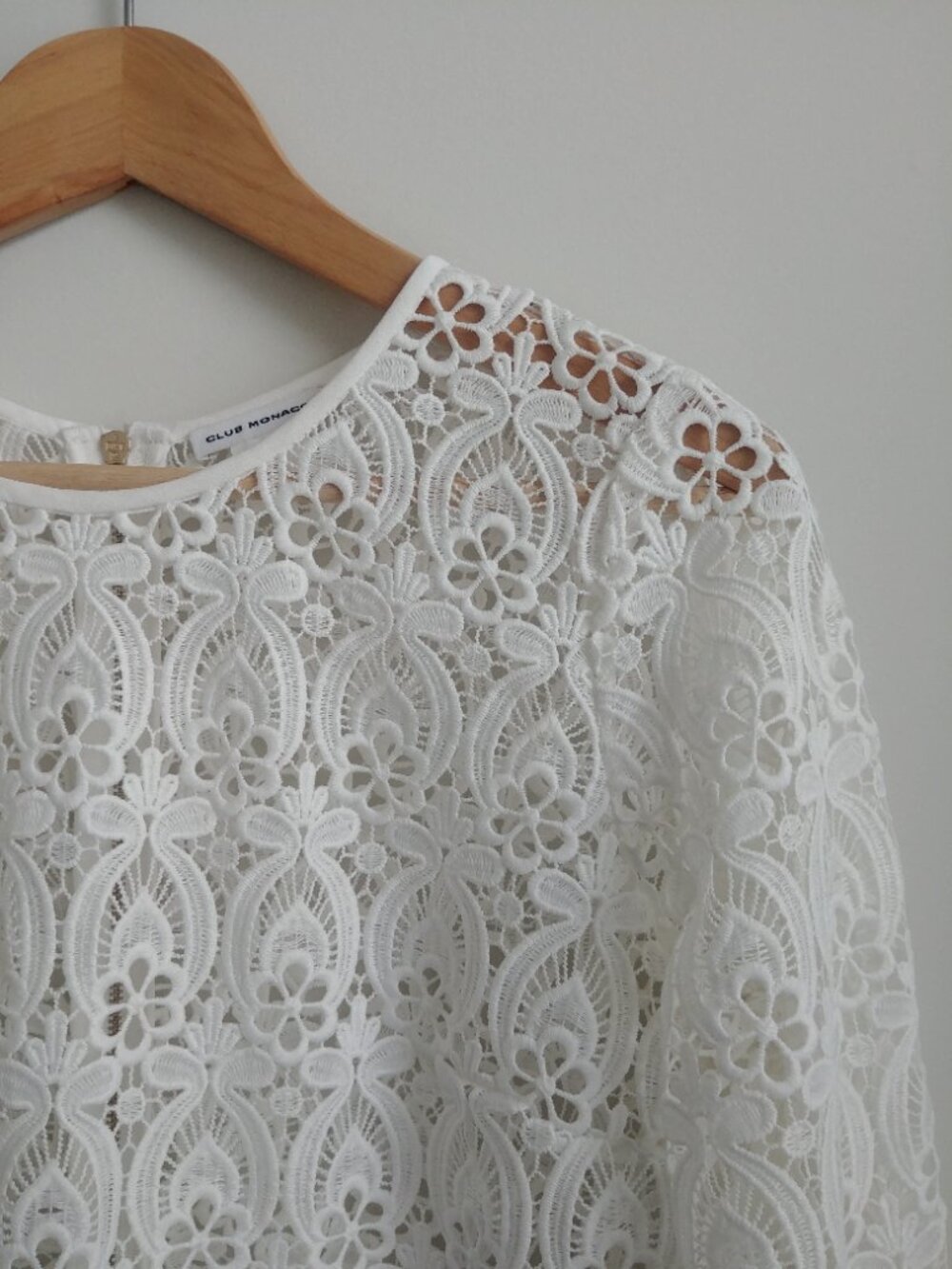 Club Monaco size 8 white cutout lace mini dress sheer - Picture 2 of 16